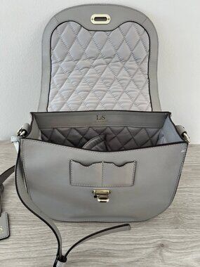 Lo & Sons “ Claremont” Full Grain Leather Grey Camera Bag Silver Hardware EUC